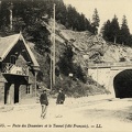 Col-de-Bussang-entree-du-tunnel-douaniers-1914-2