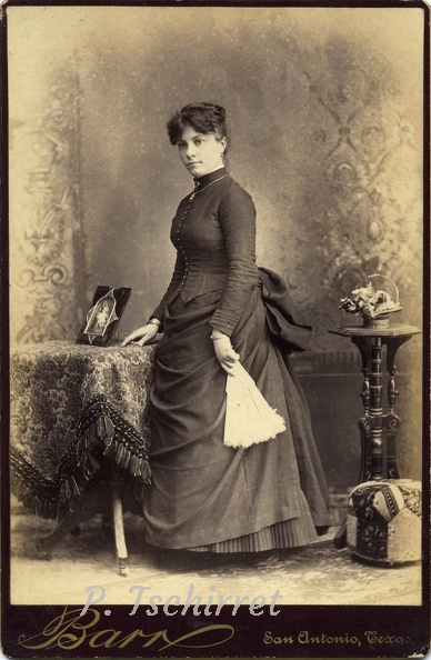 Ludwig-Sophia-18-ans-le-29-12-1887-r