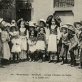 Moosch-groupe-enfants-14-juillet-1915